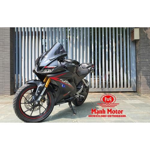 Yamaha R15 v3 màu đen nhám giá 5x triệu Yamaha R15 v3 màu đen nhám giá 5x triệu